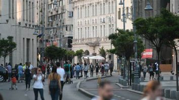 Ce faci în weekend în București? Pe Calea Victoriei încă te bucuri de programul „Străzi deschise”