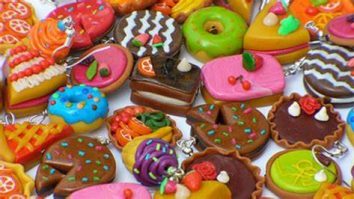 Cum îți surprinzi invitații la masa de Paște? Ramona Seserman: „Printre comenzile vedetă sunt cozonacii reinterpretați, cheescake-ul sau carrot cake-ul, o altfel de pască”