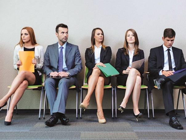 Tinerii visează să fie IT-iști sau influenceri