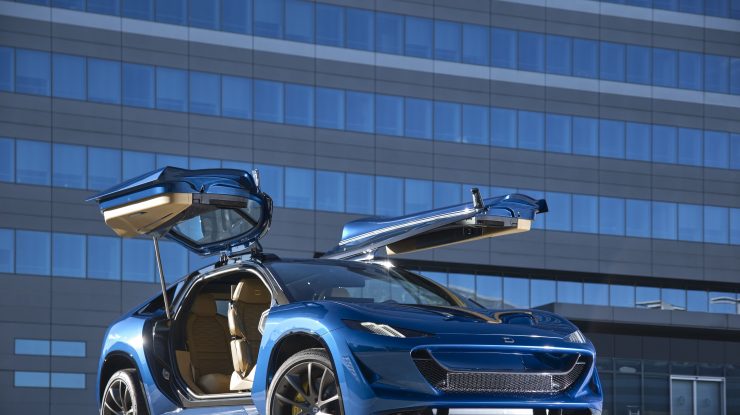 Tu ce conduci azi? Compania de mașini Drako lansează al doilea său model electric, care se intitulează Dragon