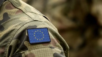 Liderii europeni au ridicat problema formării unei armate a UE. 81% dintre cetățeni vor o politică de securitate și apărare comună