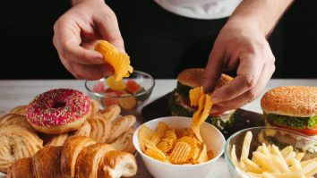 Un nou studiu arată că până și consumul unei cantități mici de alimente procesate crește riscul de probleme de memorie