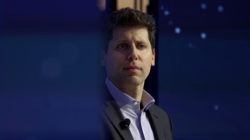 OpenAI provoacă Google. Sam Altman vrea să lanseze un motor de căutare online care să utilizeze A.I.