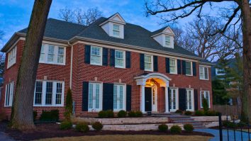Casa din „Singur acasă” este scoasă la vânzare. La ce preț se vinde proprietatea din Chicago
