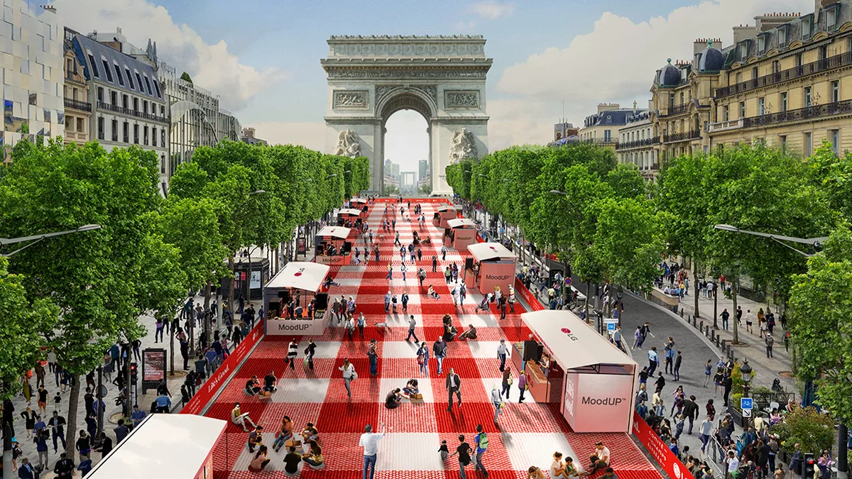 VIDEO. Picnic gigant pe cel mai frumos bulevard din lume. 4.000 de persoane au participat la evenimentul de pe Champs Elysée