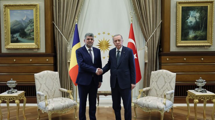 Mergi în Turcia fără viză. Decretul a fost dat de Erdogan în timpul vizitei lui Ciolacu la Ankara