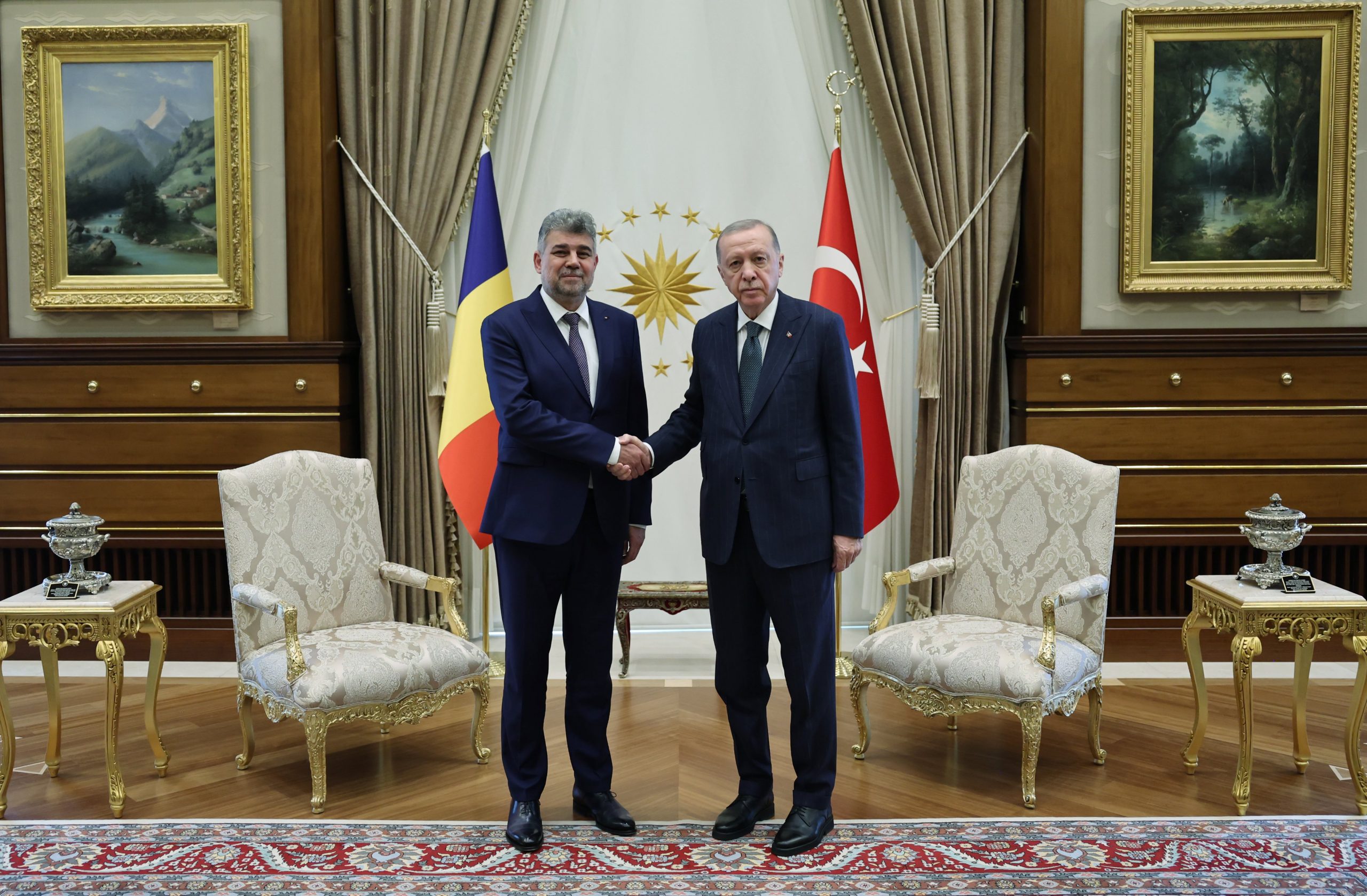 Mergi în Turcia fără viză. Decretul a fost dat de Erdogan în timpul vizitei lui Ciolacu la Ankara