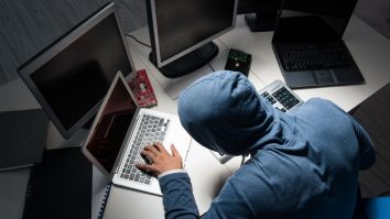 Tu cum îți protejezi copilul pe internet? 1/7 adolescenți este victimă în online