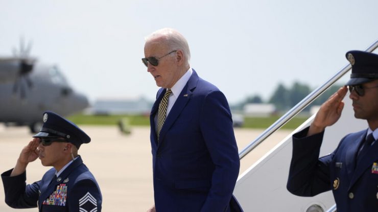 AP: Joe Biden a dat undă verde Ucrainei să folosească armament american în Rusia. Ce politici rămân neschimbate