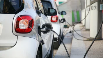 Mașinile electrice câștigă teren. Expert EV: „Trendul este evident în țările vestice, mult mai dezvoltate, unde politicile sunt mai agresive”