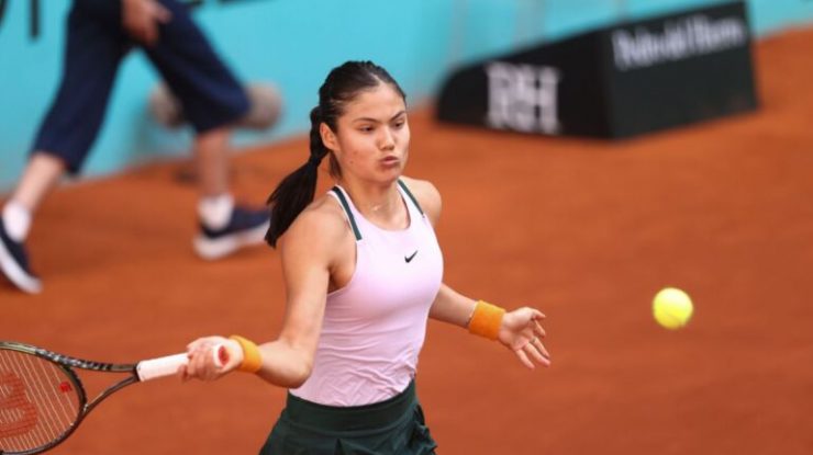 Emma Răducanu s-a retras, în mod surprinzător, din turneul feminin de calificare la Roland Garros 2024