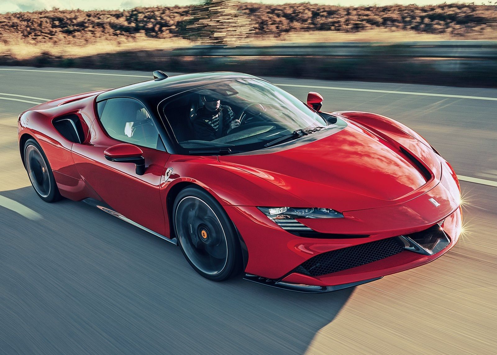 Ferrari pregăteşte primul model electric „unic”