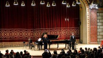 Cea de-a șaptea ediție a „Hoinar Festival”, care îmbină teatrul cu multimedia și muzica clasică, revine la București în perioada 10-14 mai