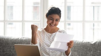 Te simți fericit la job? Parker-Griffin: „Nu trebuie să-ți iubești meseria pentru a fi fericit la locul de muncă”