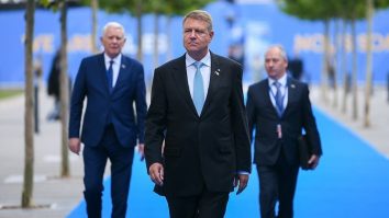 Şedinţă CSAT: Trimitem sau nu sistem PATRIOT în Ucraina? Iohannis anunță dacă va candida la şefia NATO