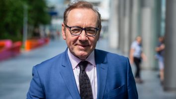 Kevin Spacey a negat noile acuzații de comportament nepotrivit din partea unor bărbați: „Nu îmi voi cere scuze față de nimeni”