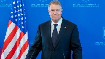 VIDEO. Klaus Iohannis, decorat în SUA: Președintele României primește premiul Distinguished International Leadership Award pentru 2024