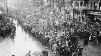 Astăzi sărbătorești 1 Mai, Ziua Internaţională a Muncii. Ce semnificație are data