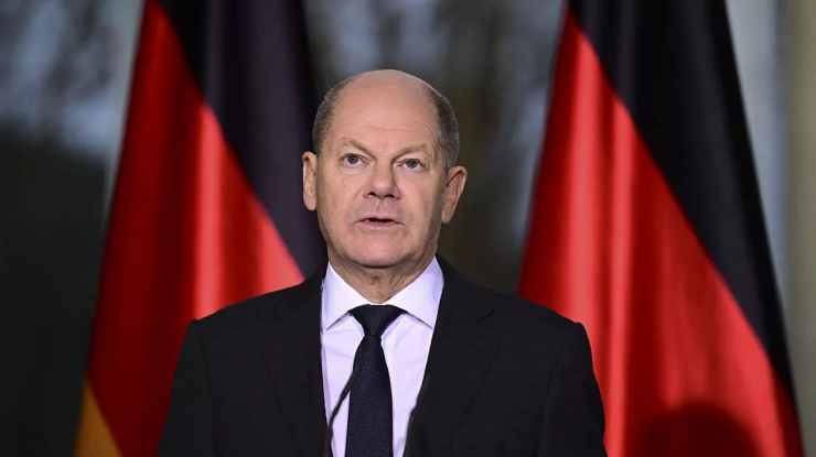 Liderul opoziției de centru-dreapta din Germania cere organizarea imediată a unui vot după prăbușirea coaliției de guvernare a lui Scholz