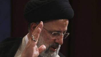 VIDEO. Momentul când Raisi a fost găsit după prăbușirea elicopterului. Ce detaliu a contribuit la identificarea sa