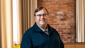 Cofondatorul LinkedIn și-a construit o clonă A.I. Discuția dintre el și avatarul său a creat multe controverse