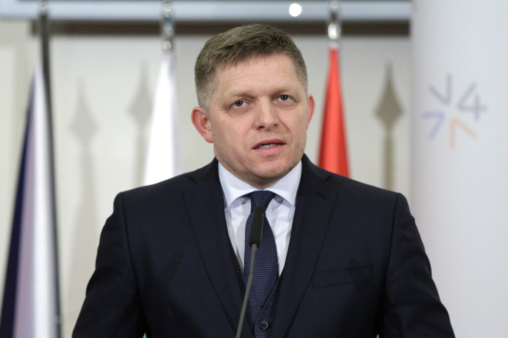 Robert Fico rămâne într-o stare gravă, dar stabilă. Premierul slovac va fi supus unei noi intervenții chirurgicale