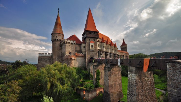 Bloomberg lansează ghid de vizitat România: „Țara central-europeană fascinează de secole”