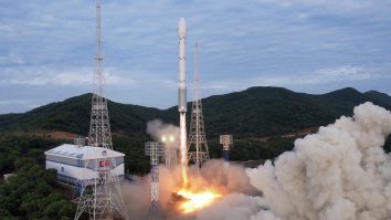 Coreea de Nord se pregătește să lanseze pe orbită un nou satelit spion militar și are o fereastră pentru lansare de opt zile