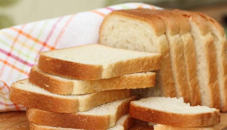 Cercetătorii britanici lucrează la o pâine albă sănătoasă. Ce ingrediente are rețeta