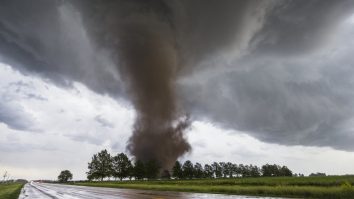 SUA se confruntă cu tornade puternice. 13 persoane au fost ucise