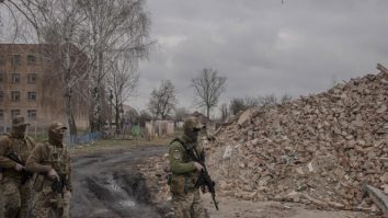 Franța trimite primii instructori militari francezi în Ucraina. Vor ajunge „în curând” la Kiev