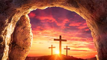 Ce semnificație are Vinerea Mare? Preotul Constantin Sturzu: „Este o zi în care Hristos reușește să ne adune”