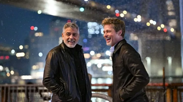 Brad Pitt și George Clooney se reunesc pe ecran pentru prima dată după 16 ani pentru comedia „Wolfs”