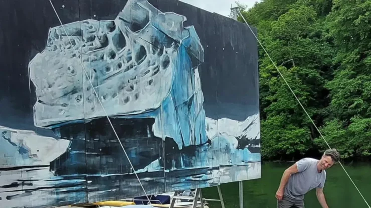 Picturile de iceberguri plutitoare transmit un mesaj despre climă. Navigatorii au parte de o priveliște surprinzătoare pe râul Dart din Devon