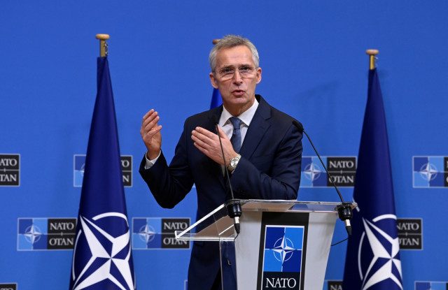 Jens Stoltenberg: „China ar trebui să plătească pentru că a sprijinit războiul lui Putin”. Ce sancțiuni vrea să aplice NATO