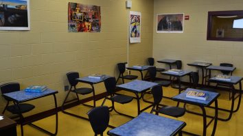 Elevii care deranjează orele vor fi trimiși într-o sală „de detenție”. Noua propunere a Ligiei Deca