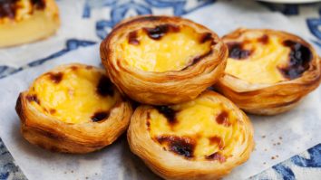 Ce mănânci azi? Tartele de origine portugheză, Pastel de Nată, au ajuns și în România
