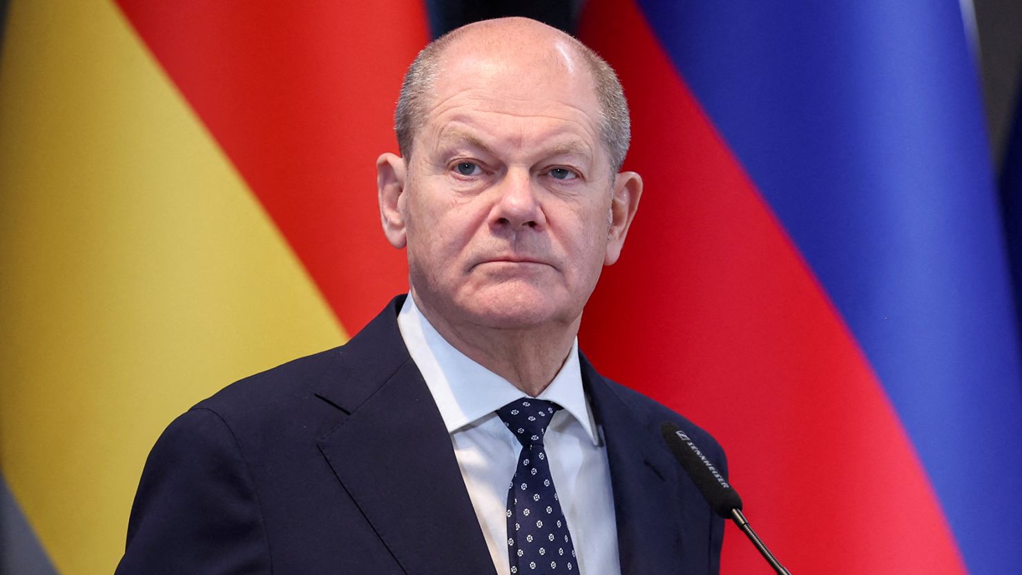 Olaf Scholz cere intensificarea eforturilor diplomatice pentru a obține pacea în Ucraina „mai repede”