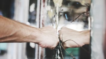 Încălzirea globală duce la o creștere a infracțiunilor din întreaga lume. De ce căldura ne face mai violenți