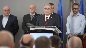 Silviu Predoiu: Prin numirea lui Coldea la SRI, Băsescu a încălcat grav normele militare, a generat tensiuni în sistem. A făcut o greșeală binecuvântată de toți politicienii. Parlamentarii făceau coadă la ușa lui Coldea să ia lumină