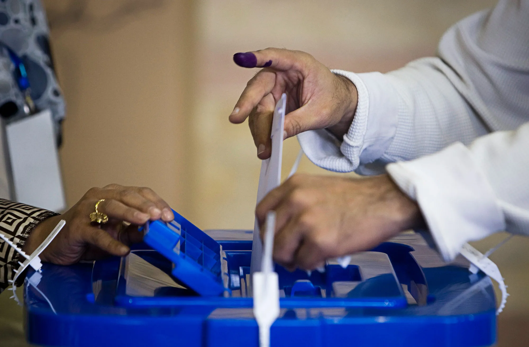 Prezența la secțiile de votare din Iran este foarte scăzută. Care este viitorul acestei țări după moartea lui Ebrahim Raisi