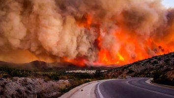 Grecia se află sub avertizare de incendii în perioada 11-14 iunie. Ce zone ar trebui evitate de către turiști