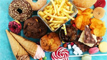 Produsele procesate ar putea fi vândute cu avertisment, asemenea țigărilor