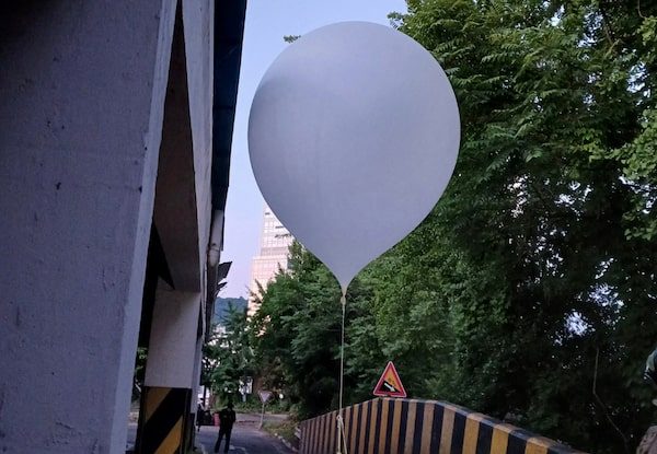 Coreea de Sud ameninţă cu suspendarea pactului militar cu Nordul din cauza baloanelor de gunoi