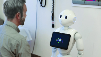 Vârstnicii din Japonia își cumpără roboți ca să le țină companie