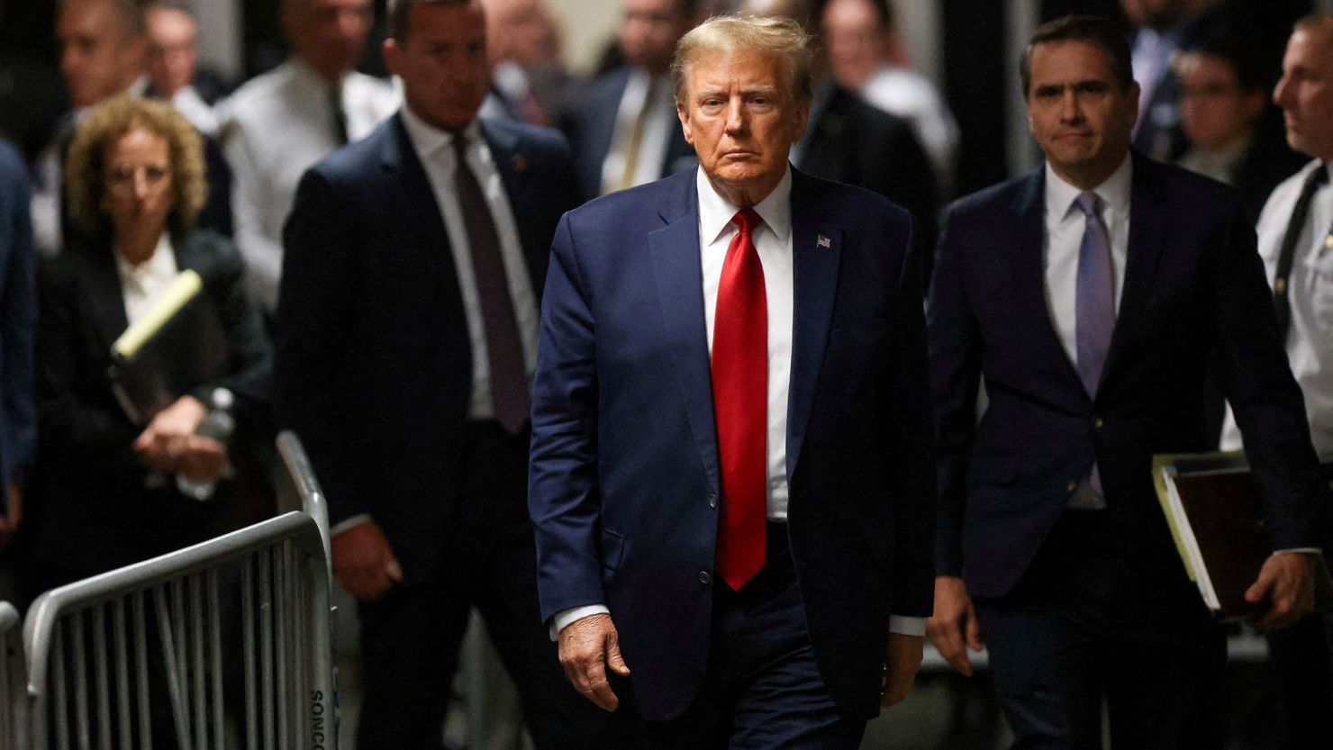Trump amenință că va lua măsuri împotriva adversarilor politici, dacă va fi reales. Ce rol vor juca Serviciile Secrete în planurile sale