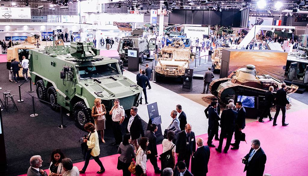 La Paris s-a deschis Eurosatory 2024, cel mai mare salon de armament și securitate. România participă cu nouă expozanți