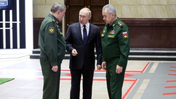 Curtea Penală Internațională a emis mandate de arestare pentru doi dintre cei mai apropiați oameni ai lui Putin: Shoigu și Gerasimov