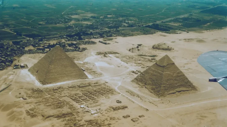 Arheologii au găsit o cameră secretă la baza Marii Piramide din Giza și habar nu au ce este