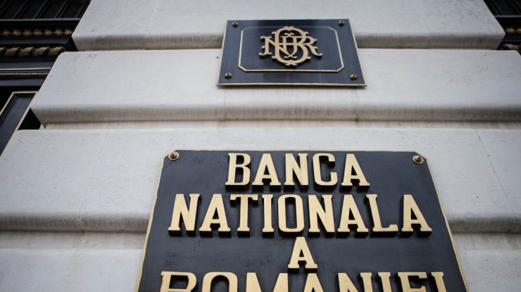 Rezervele valutare de la BNR au crescut în luna mai cu 2,5 miliarde euro